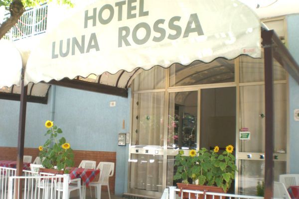 Hotel Luna Rossa ريميني المظهر الخارجي الصورة